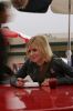 stills_1x01pilot_057.jpg