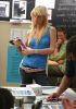 stills_1x02creditwherecreditsdue_012.jpg